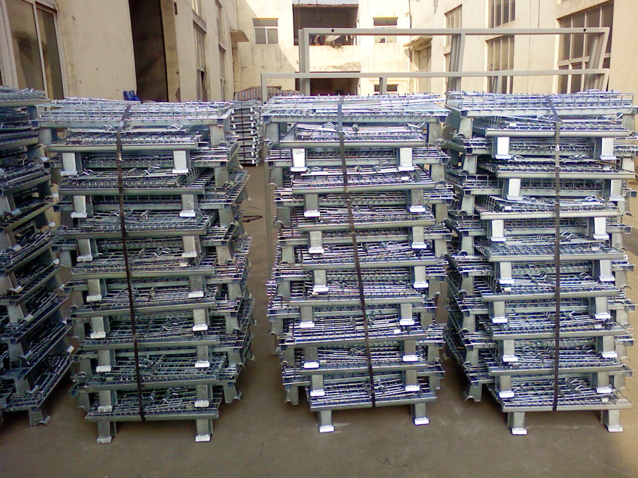 �a(ch��n)Ʒ���Q����݆�ӂ}���\�����D(zhu��n)�\�������\ �a(ch��n)Ʒ�ߴ磺�L:800 ��:600 �� 640 ����݆�Ӹ߶� �L1000 ��:800 �� 840 ����݆�Ӹ߶� �L1200��:1000 �� 890 ����݆�Ӹ߶� �W(w��ng)�������50��50mm ����������6.0mm �a(ch��n)Ʒ���أ�50��50�W(w��ng)��700kg �\������6�����ʹ��������z݆ �ɂ��̶� �ɂ�߅�x �}���\���a(ch��n)��ˇ�� �}���\����Q235�߾�����ԭ��������(j��ng)��γ��Ͳġ���ͨ�^�����γɰ��Ʒ�W(w��ng)Ƭ���������ɾW(w��ng)Ƭ�����ɲ�����\�M�б���̎�����}���\�����(sh��)������\̎����������̎���ꮅ