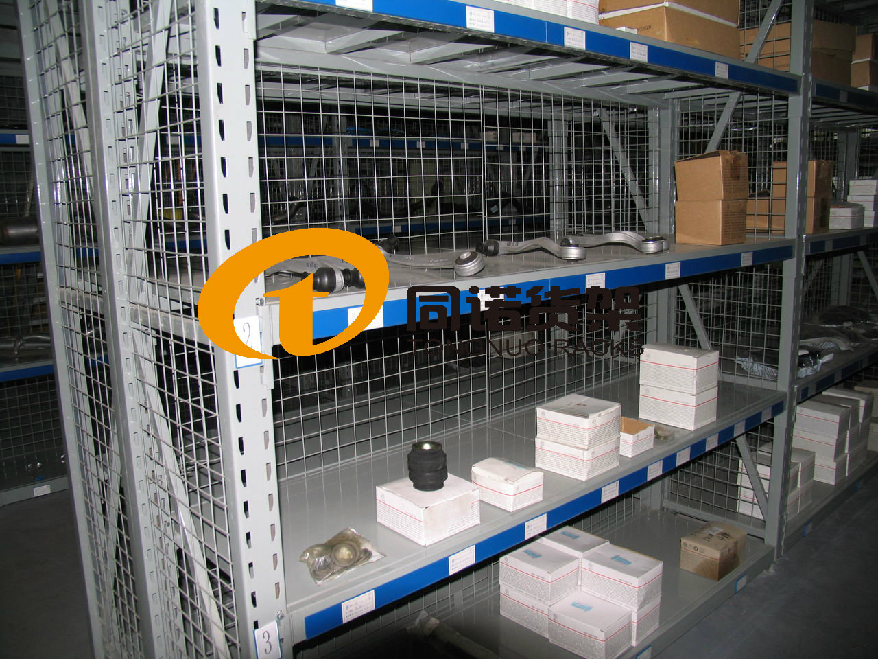 ����������؛��������؛������B��؛����������؛��