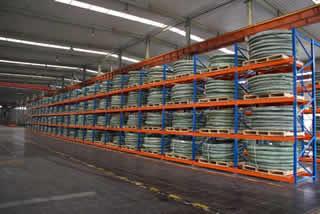 橫梁式結(jié)構(gòu)電纜式貨架|重型電纜貨架|放電纜貨架|存放電纜貨架|南京電纜貨架 111229094412 電纜線貨架